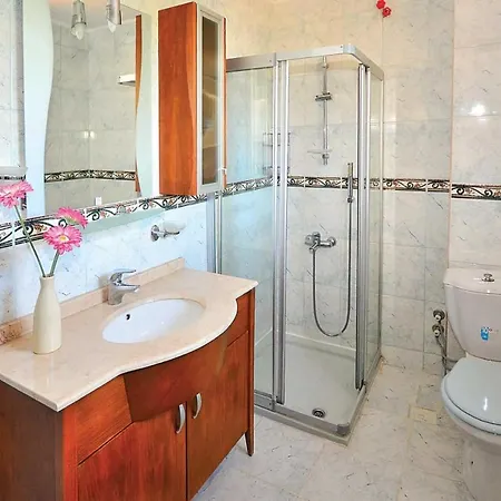 Sleeps 7 Air Con Wifi Villa Dalyan